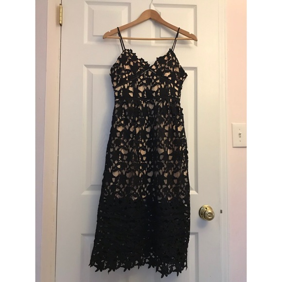 Women’s Lace Overlay Dress - Picture 3 of 4